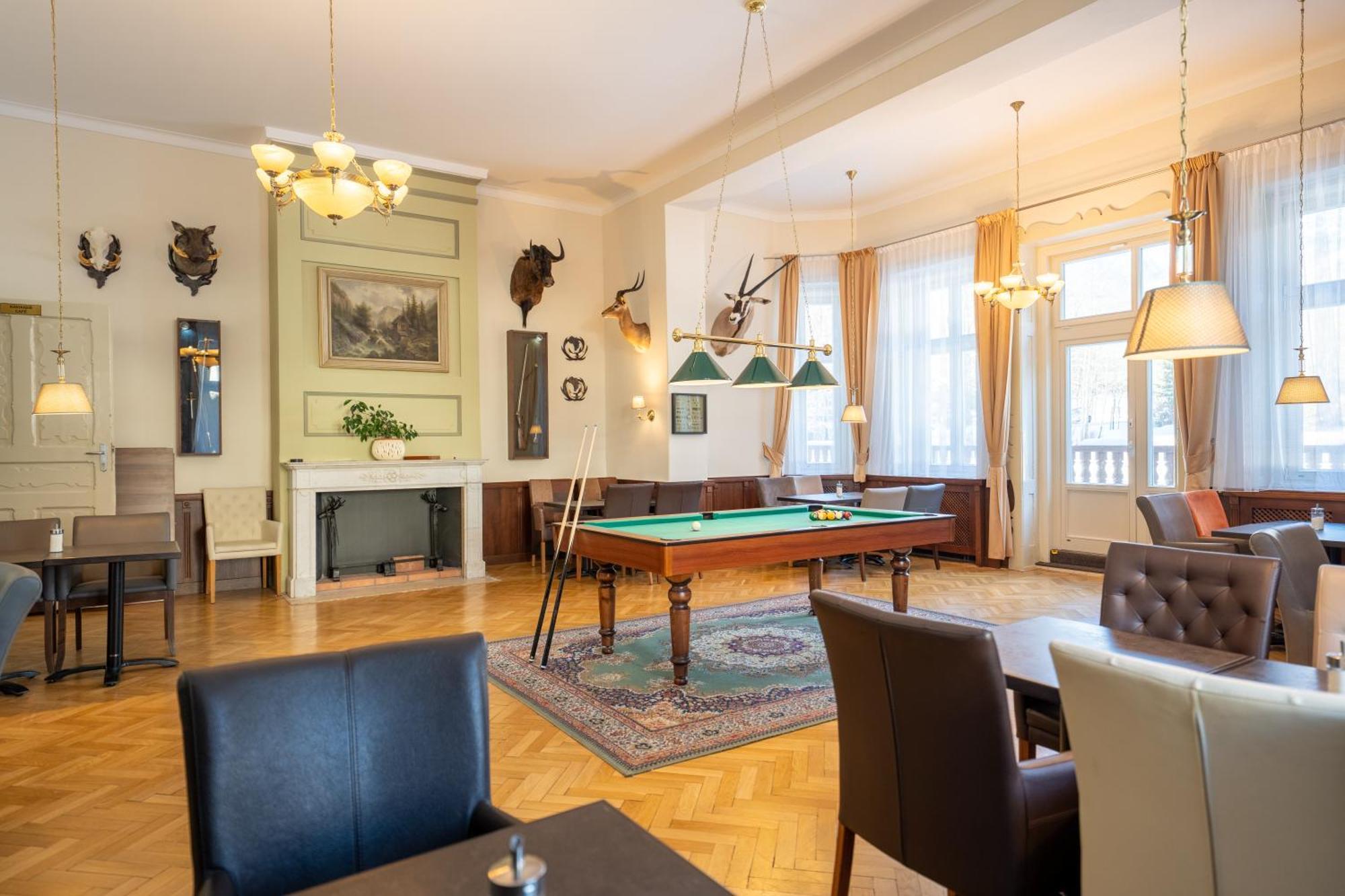 Jesensky Guest house 3*